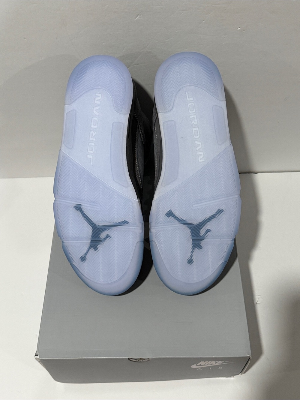 Air Jordan Retro 5 'Wolf Grey' Sz: 12 (DD0587-002) - Picture 5 of 5